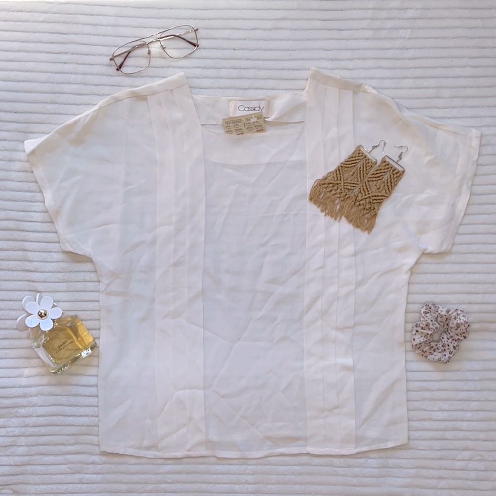 Cassidy 100% silk blouse - Size S.